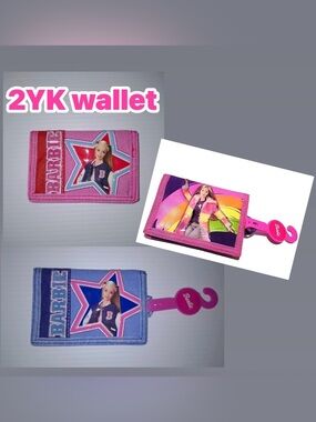 NEW WITH TAG 2002 3-D MATTEL VINTAGE BARBIE TRIFOLD KIDS COIN WALLET PYRAMID